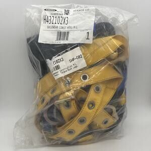 Werner H432102X3 Basewear Construction Fall Protection Harness M/L Tongue Buckle